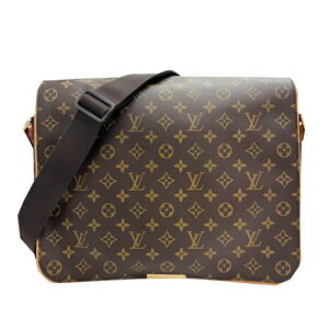 LOUIS VUITTON Brown Monogram Canvas Shoulder Bag